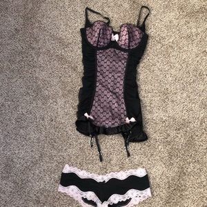 Bustier & matching panty